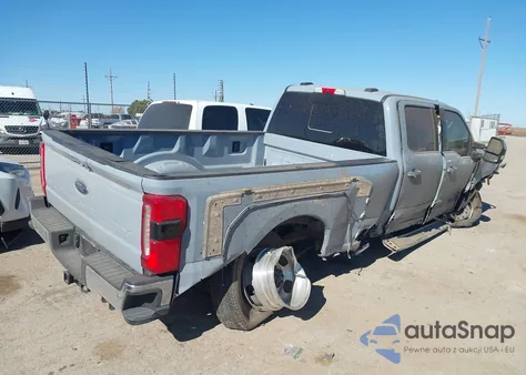 2024 Ford F-350 z USA, uszkodzony, nr VIN 1FT8W3DTXREF55786